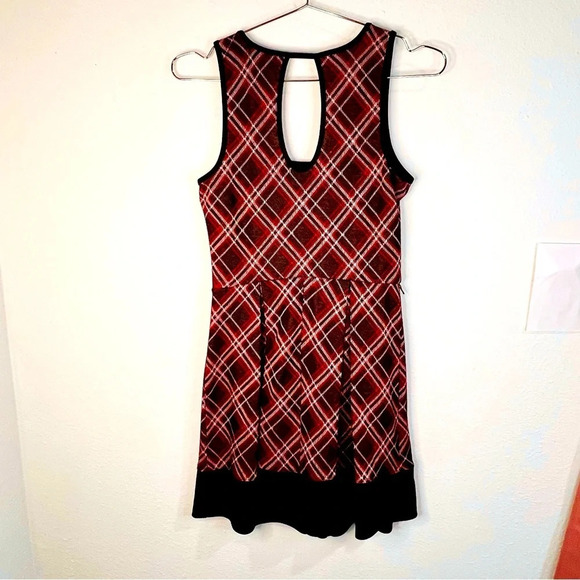 Three Pink Hearts Trixxi Sleeveless Plaid Dress Preppy Work to Weekend Size S - Picture 6 of 8